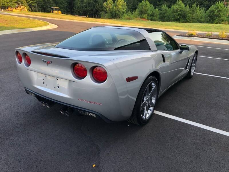 2006-chevrolet-corvette-base-2dr-coupdde