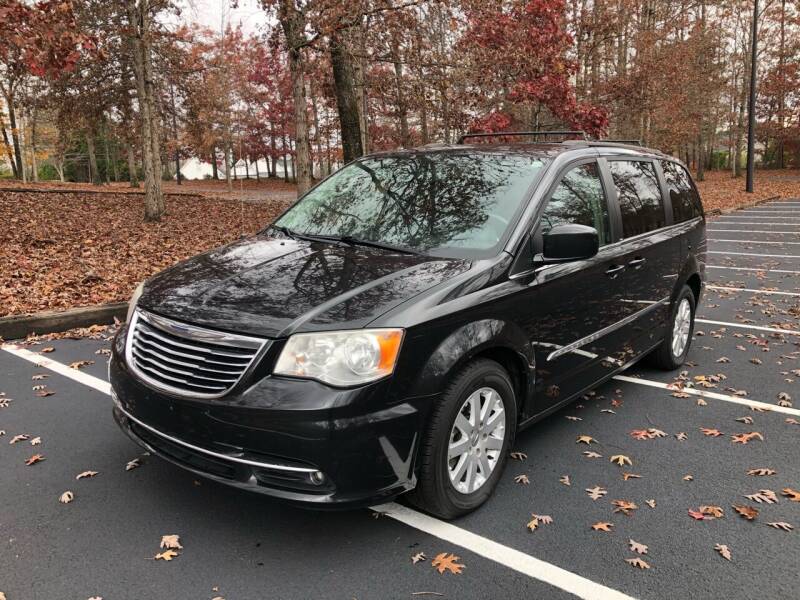 2014-chrysler-town-and-country-touring-4dr-mini-van